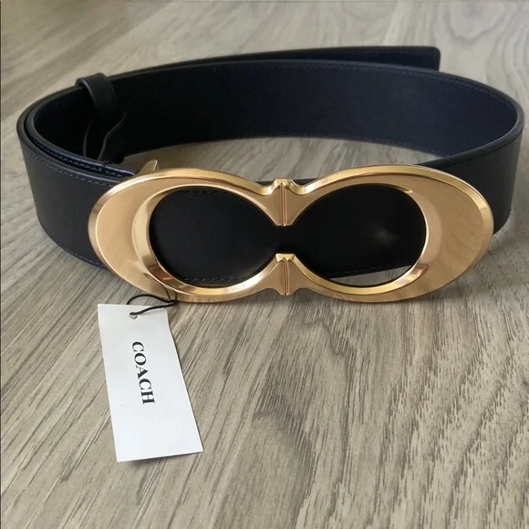 Coach Women's Signature Buckle Belt - Picture 1 of 7